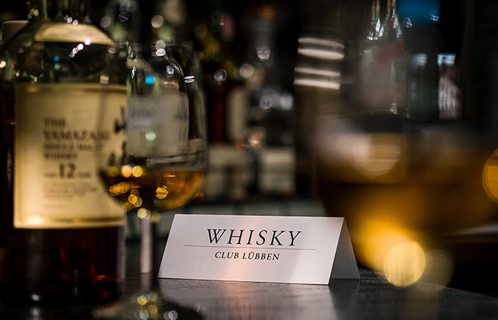 regelmäßige Whisky-Verkostungen